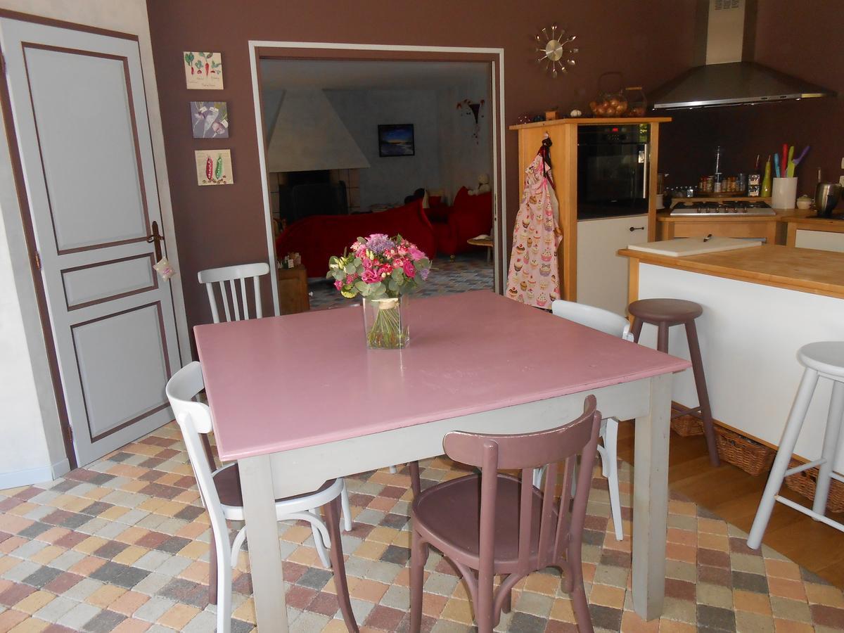 Le Relais Du Grand Logis Bed & Breakfast Civrieux Exterior foto